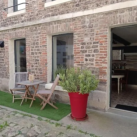Quai N 10 Apartment