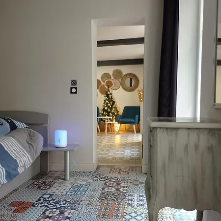Quai N 10 Apartment *